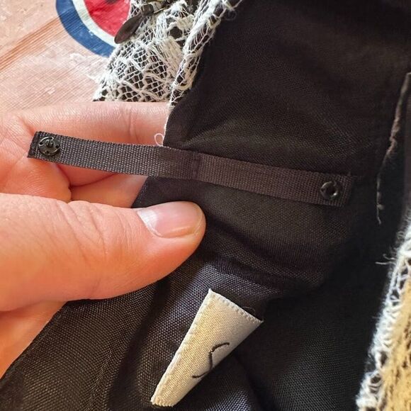 Sara Campbell Sz 6 Sleeveless Cocktail Dress Black & White Lace | High Neck - Picture 10 of 13